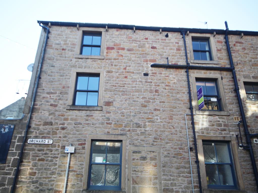 2 bedroom flat Let Agreed in Barnoldswick - IMG_0060.jpg